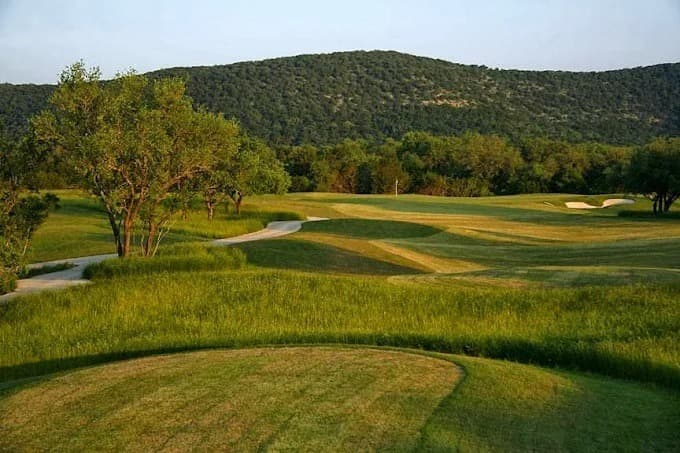 Scenic Golf Course View in Concan